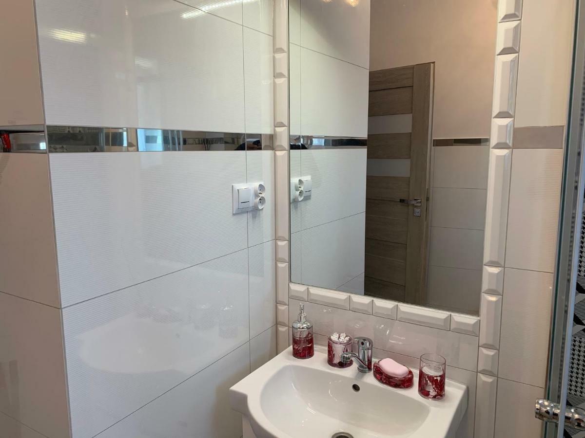 Apartament Bohaterow Westerplatte 20 Apartment Жельона Гора Екстериор снимка